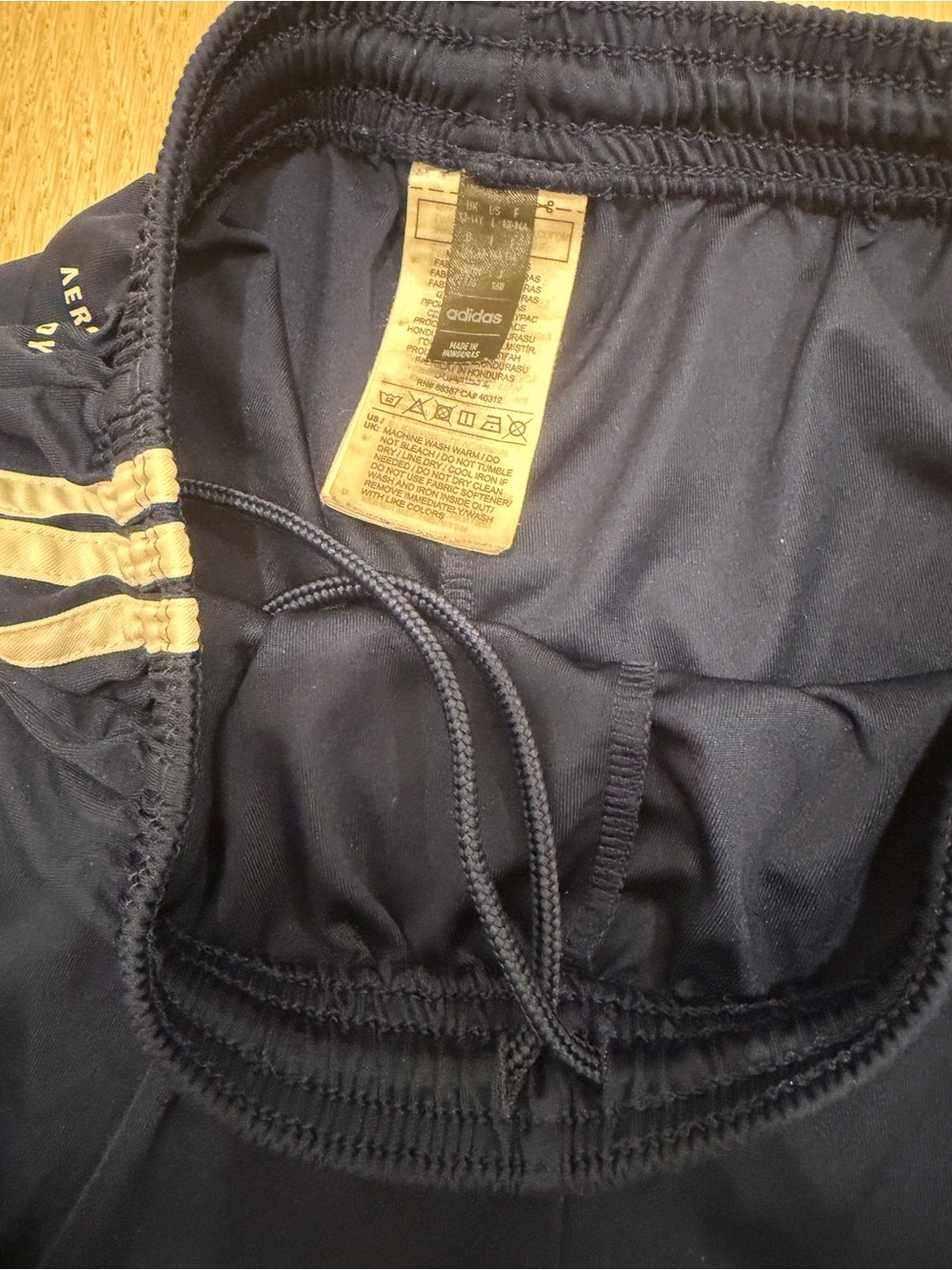 Adidas Boys Squad 21 Athletic Shorts Navy/White L Like New - Picture 5 of 7